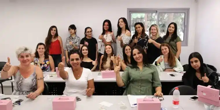 קורס הלחמת ריסים