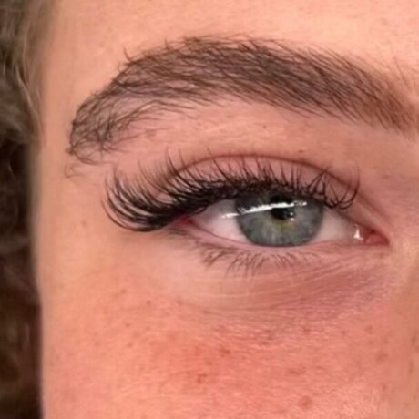 הלחמת ריסים בנפח