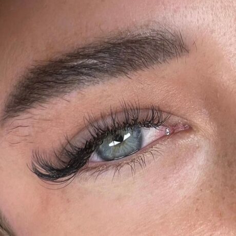 הלחמת ריסים בנפח