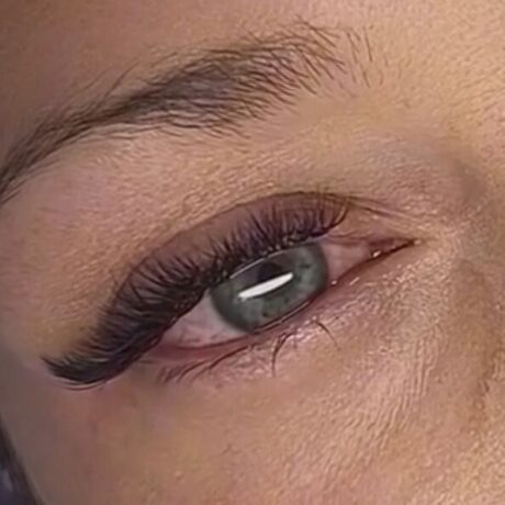 הלחמת ריסים בנפח