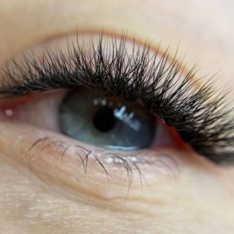 הלחמת ריסים בנפח