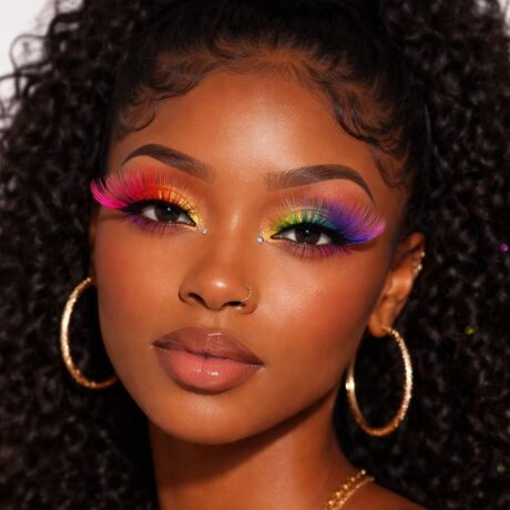 ריסים צבעוניים