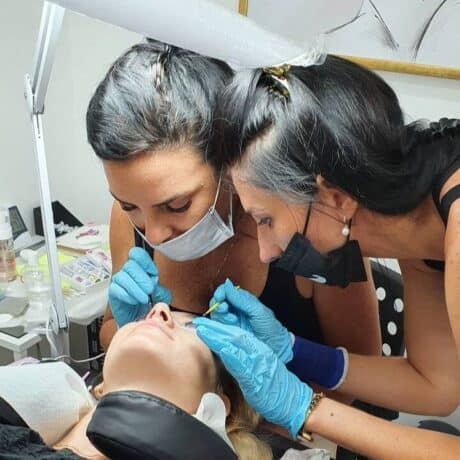 קורס הרמת גבות